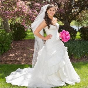 Private label by G wedding dress